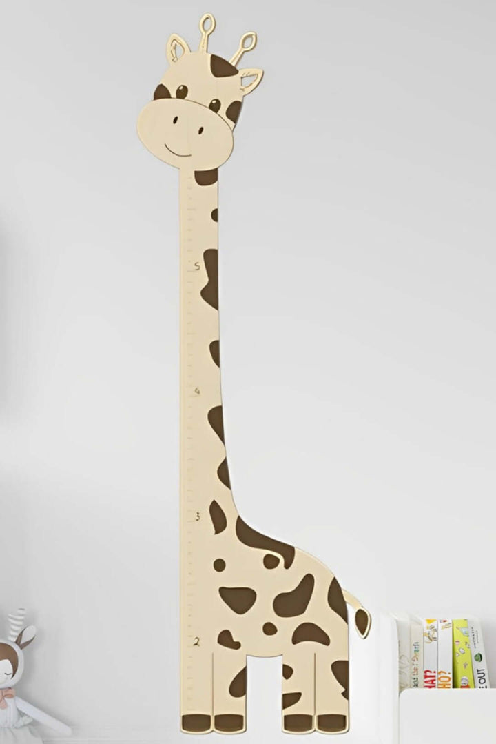 Wooden Giraffe Growth Chart for Kids (2)
