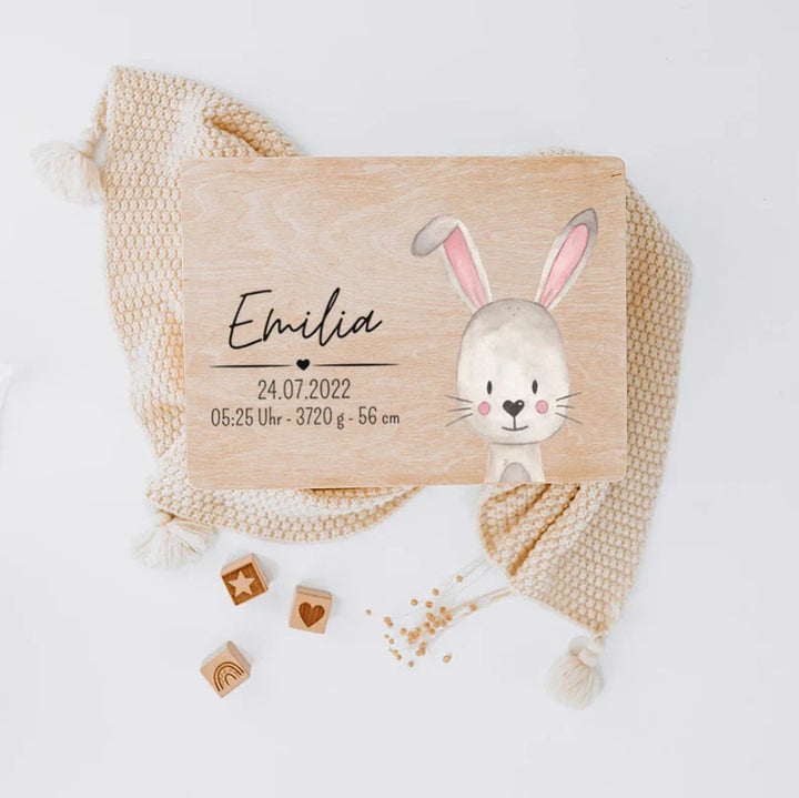 Personalized baby souvenir box